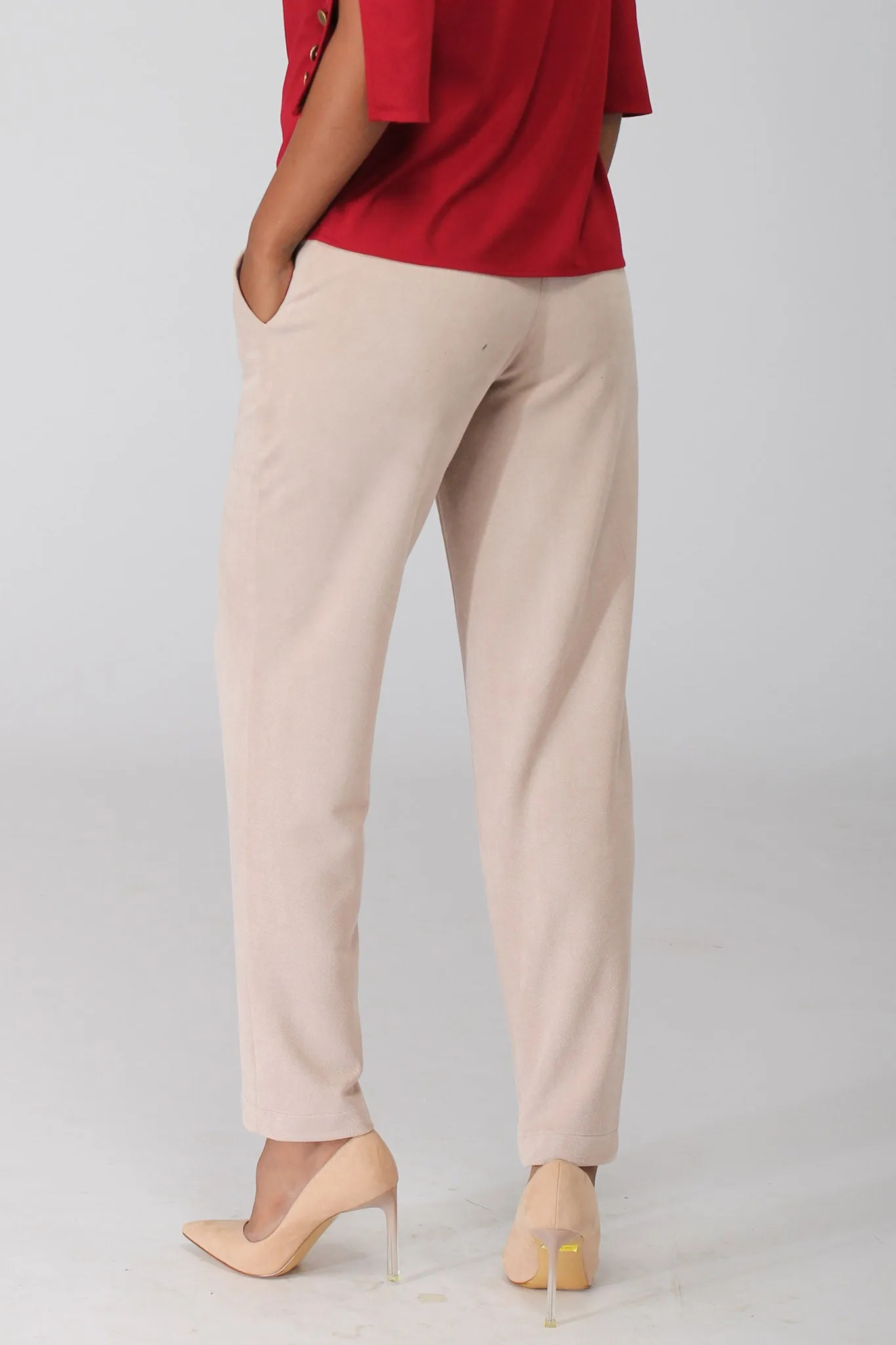 Albany Beige Stretchable Pants with twin buttons