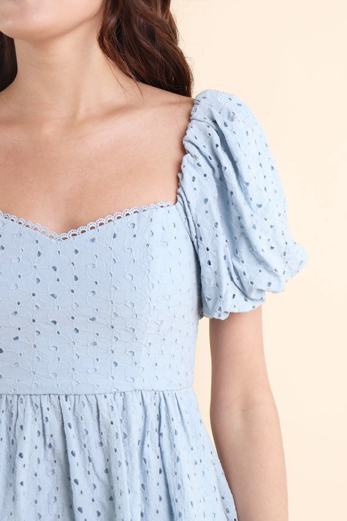 EMBER PUFF SLEEVES EYELET DRESS IN BLUE