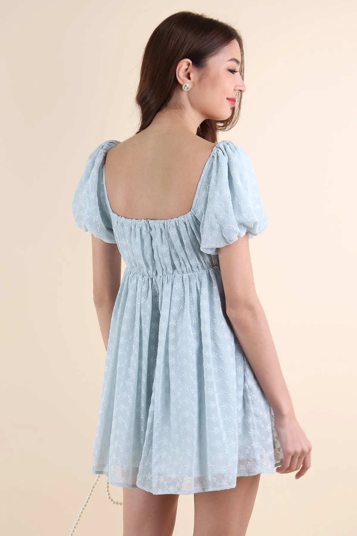 KYRIE PUFF SLEEVE RUCHED EYELET DRESS IN MINT SKY