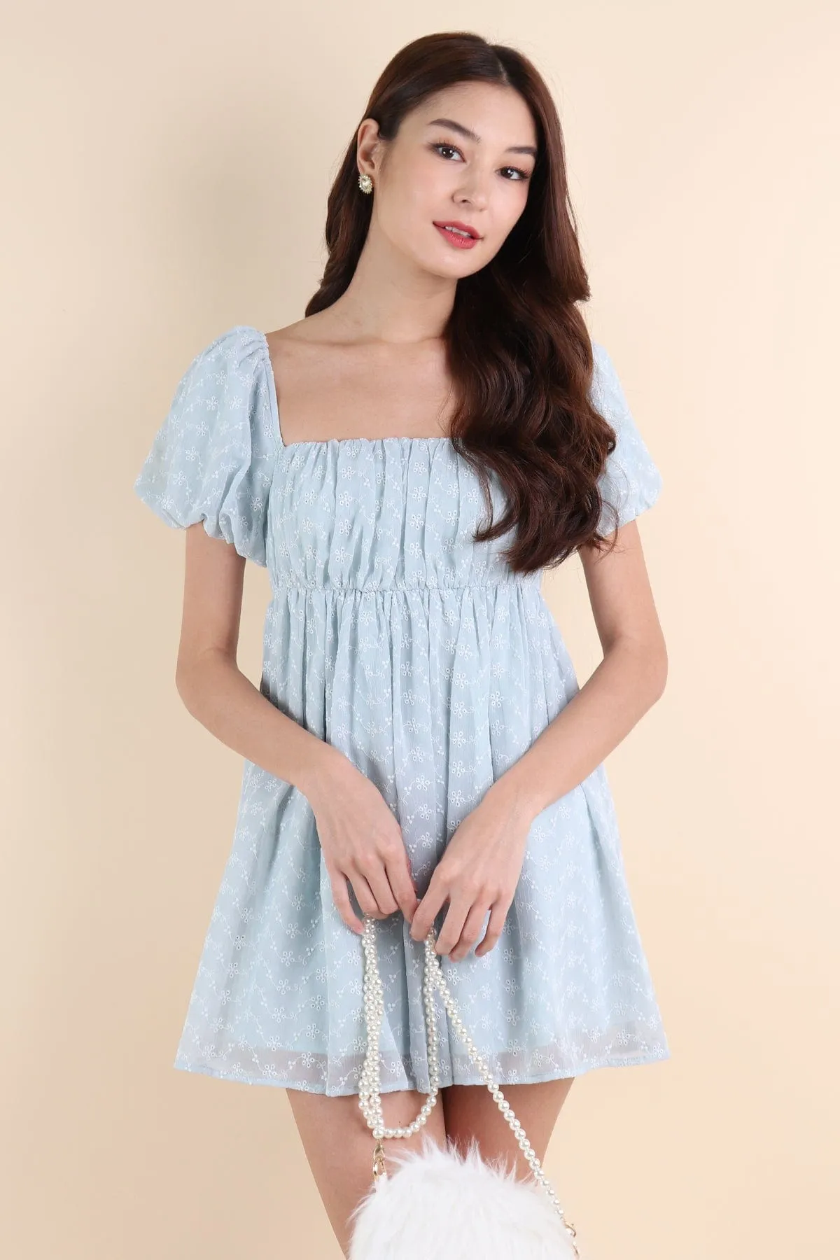 KYRIE PUFF SLEEVE RUCHED EYELET DRESS IN MINT SKY