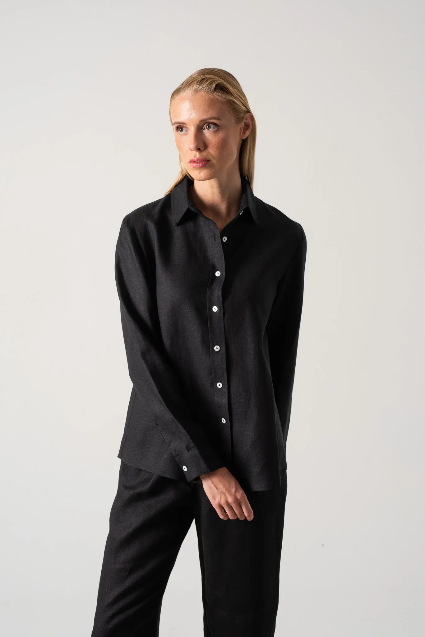 La Classica Linen Shirt Black