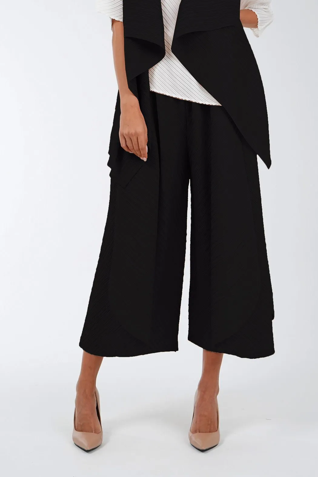 Palmira Double-Layered Genie Pleated Pants