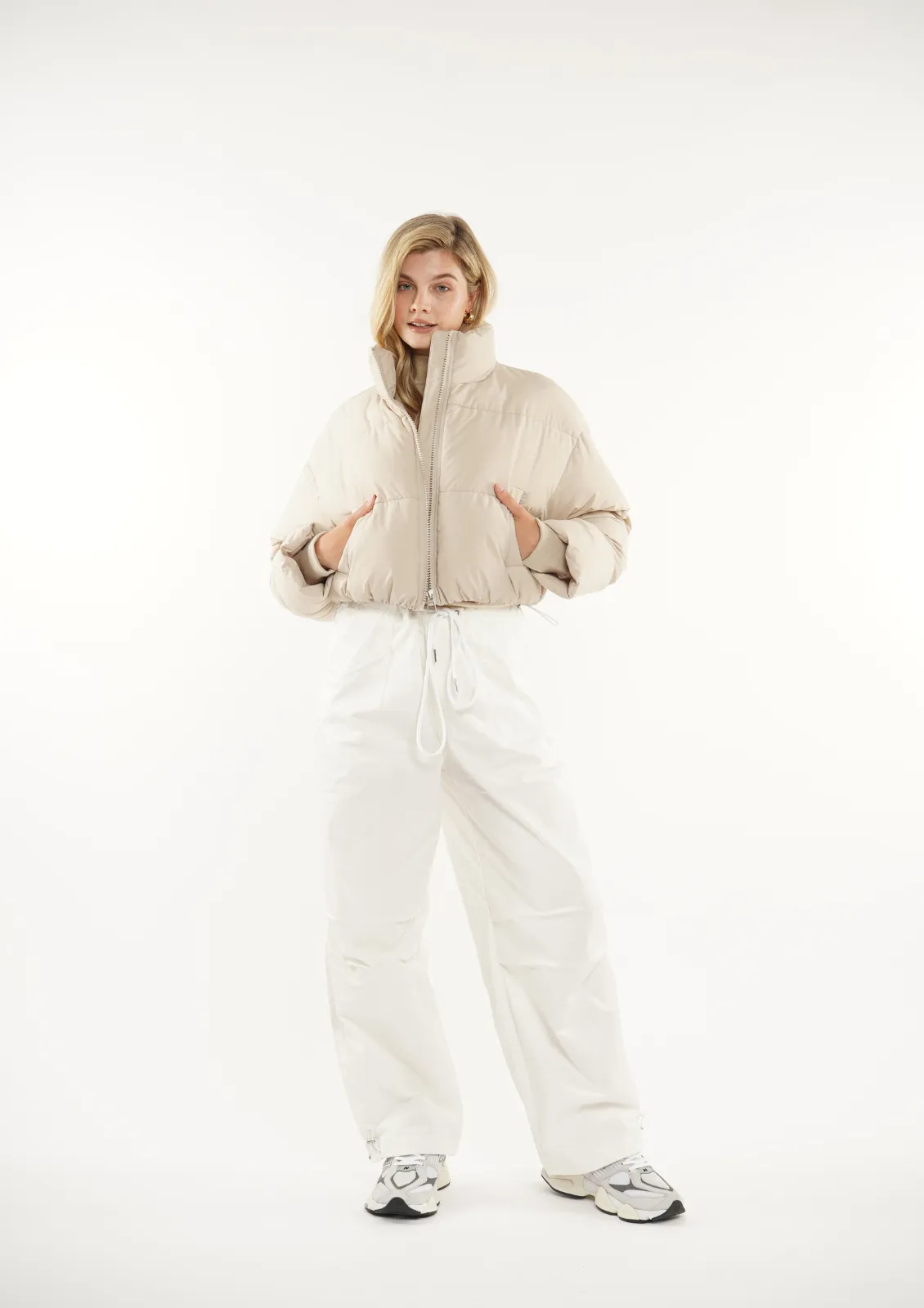 Stand-up Collar Cropped Puffer Jacket Splashproof