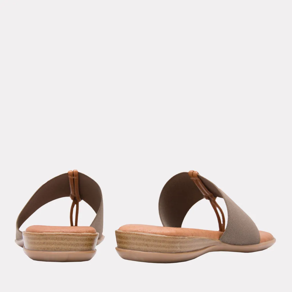 The Elastic Thong Sandal in Taupe