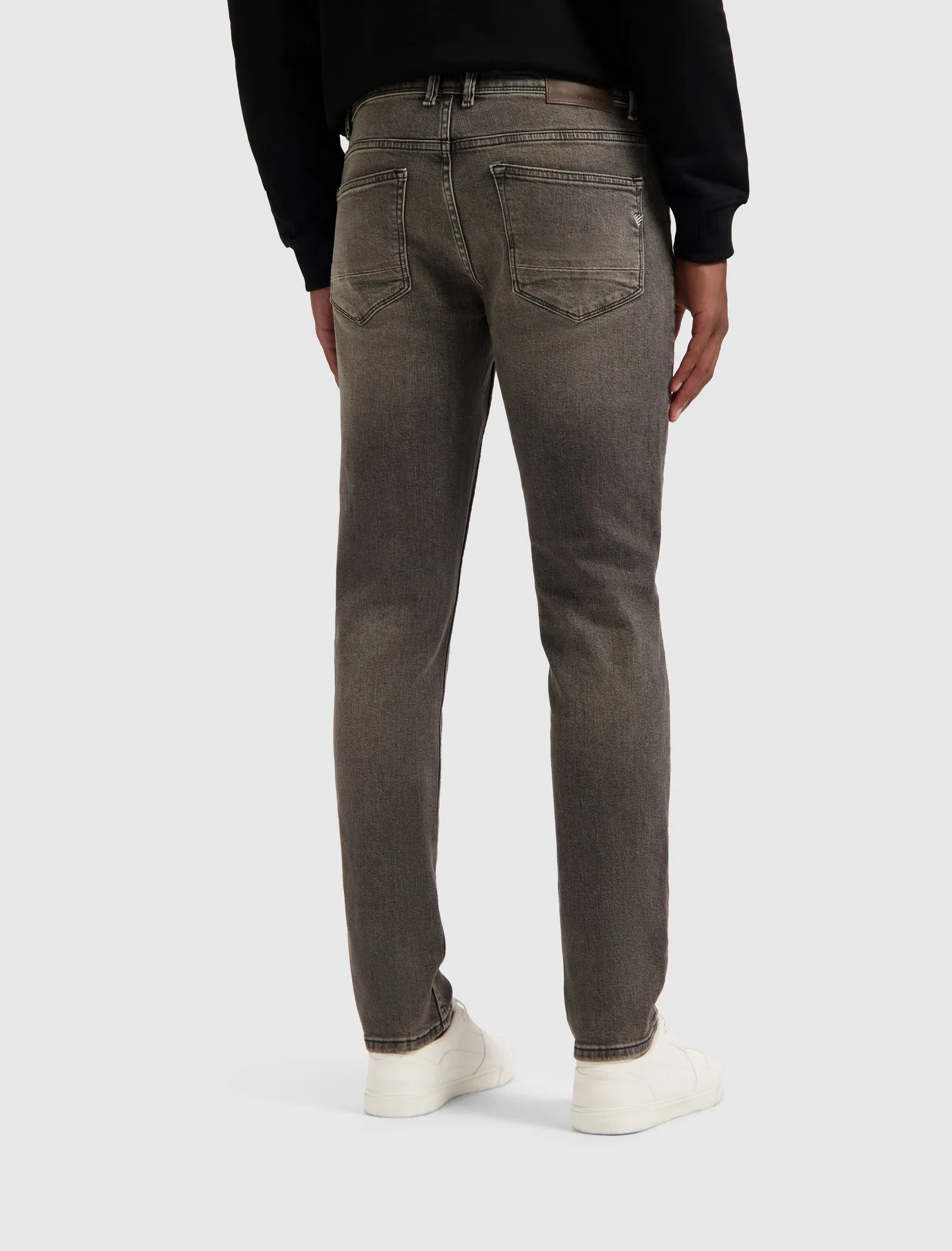 The Ryan Slim Fit Jeans | Denim Mid Grey