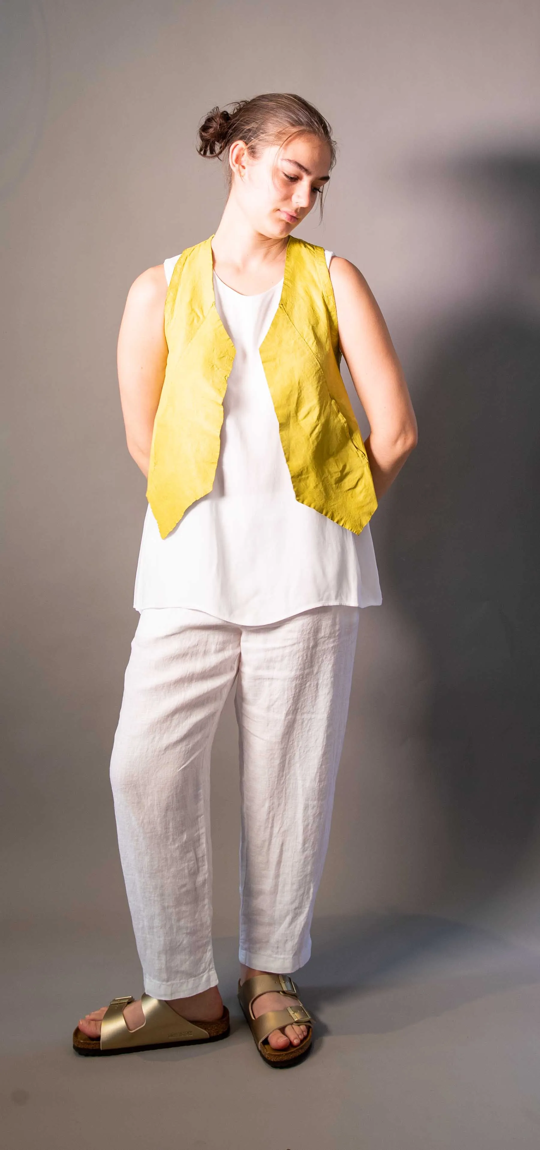 Transit Par Such Leather Gillet in Lime