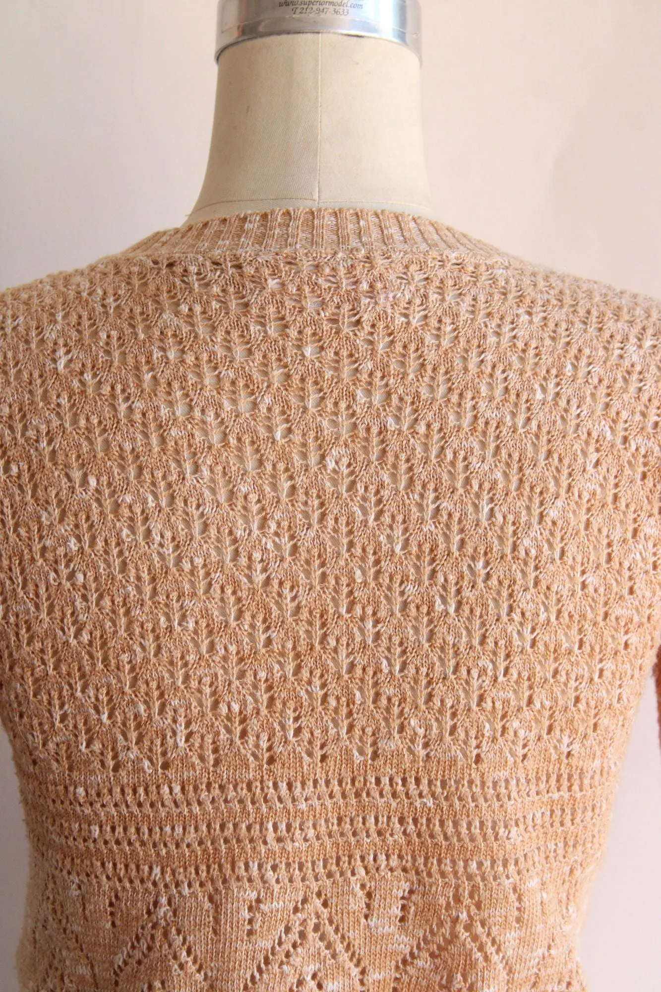 Vintage 1980s 1990s Pointellle Knit Tan Pullover Sweater