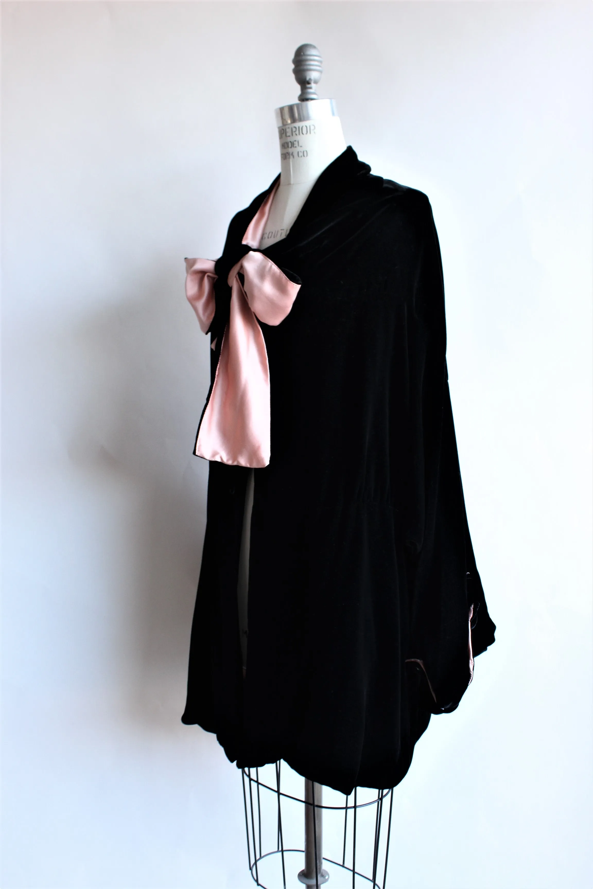 Vintage 1990s Jane Booke Velvet "jester" Opera Coat