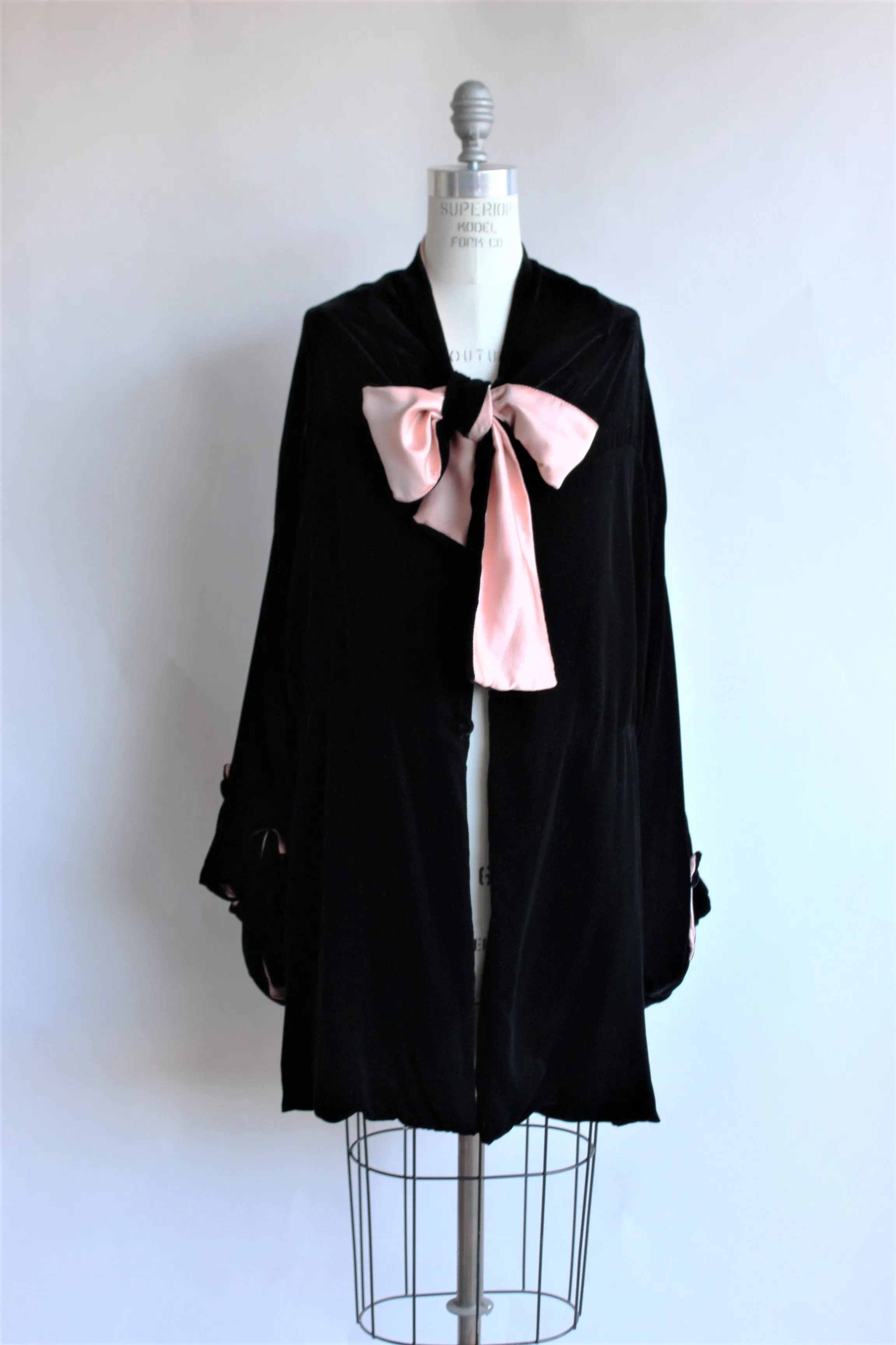 Vintage 1990s Jane Booke Velvet "jester" Opera Coat